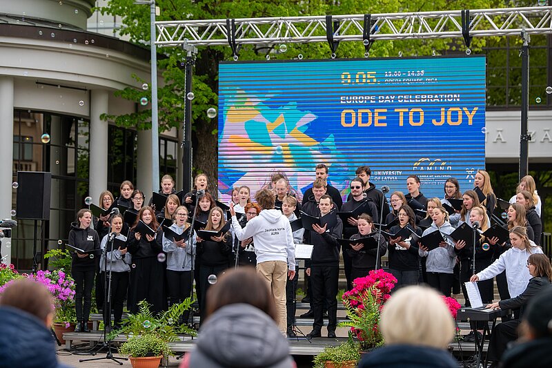 Atskats uz krāšņi nosvinēto Eiropas dienu LU pasākumā "Oda priekam"